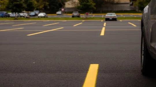 asphalt paving